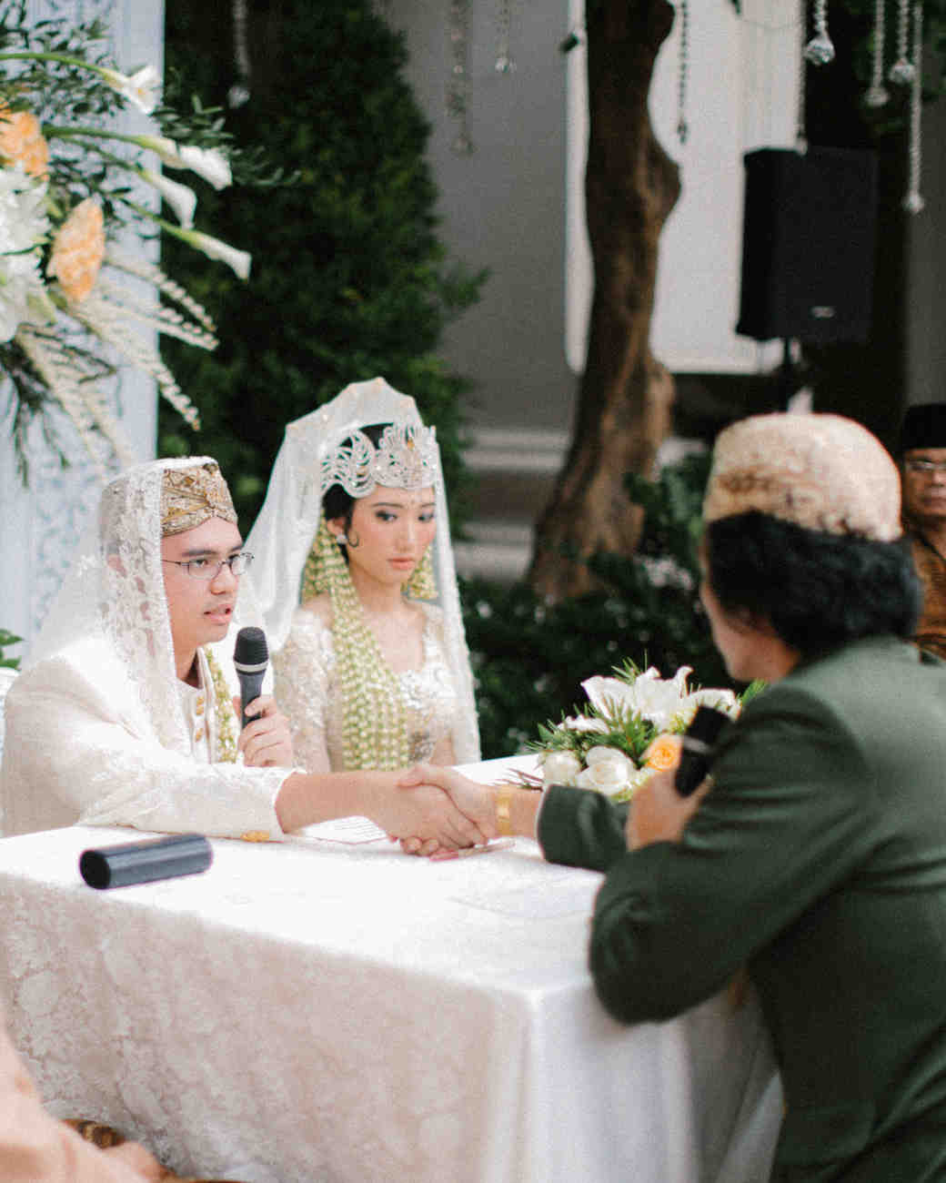 Sundanese Wedding Dress